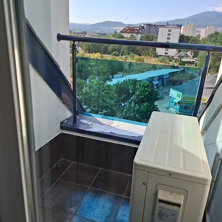 Rcr Einstein Studios 2 Σόφια Εξωτερικό φωτογραφία